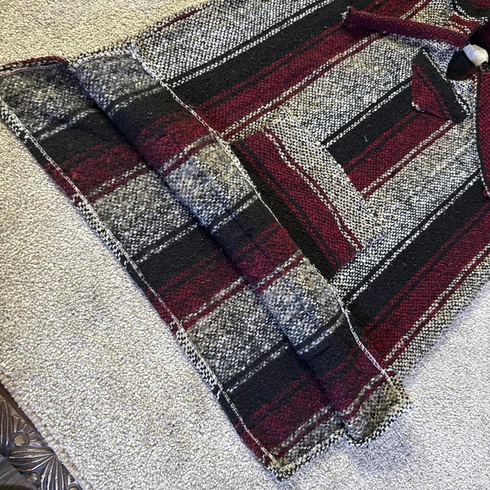 Y2K Textiles Gray Black Maroon Striped Hooded Poncho Women's Medium - Picture 3 of 6